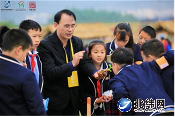 刘文学.png