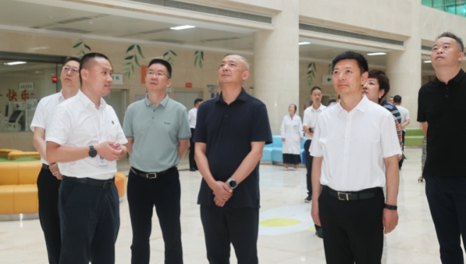 坚持传承创新 推动融合发展 让优质中医药服务惠及更多群众