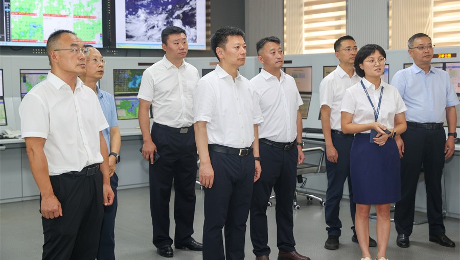 廖文彬调研防汛减灾工作并主持召开专题会议