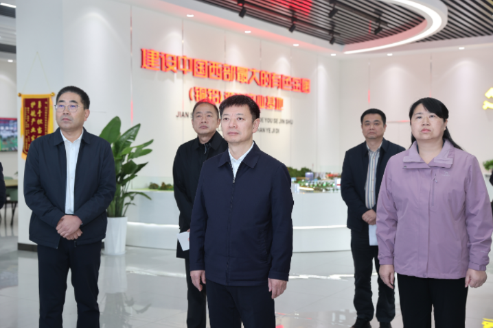 廖文彬彭映梅白云专题调研宝兴县“十五五”规划工作